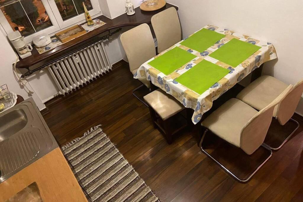 Sunny&SpaciousApt 80 m² parking/balcony/center Žilina Exterior foto